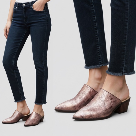 Chocolat Blu Shoes - Chocolat Blu Clint Mule in Purple / Red Snake Print Size 37 / 6.5 7